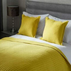 Belledorm Crompton Quilted Bed Throw - 150x200cm - Saffron