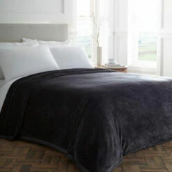 Hotel Blanket - Luxury Fleece Hotel Blanket - 100% Polyester - Grey